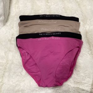 Victoria’s Secret No-Show Panties - XL - Set of 5